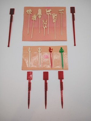 Vtg Sahara Hotel Las Vegas Nevada Red Swizzle Sticks Cocktail Stirs + Addl Stirs