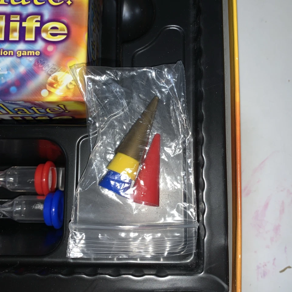 Articulate! Your Life (Board Game, Drumond Park) Complete with Instructions - Image 4 of 4