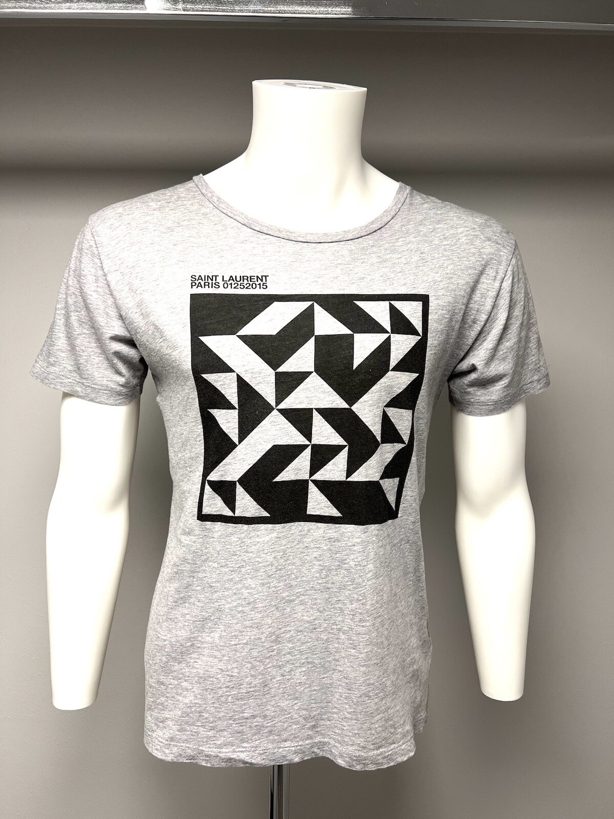 T SHIRT SAINT LAURENT PARIS 01 25 2015 GRAFICA GRIGIO NERA TAGLIA S MADE IN ITALY