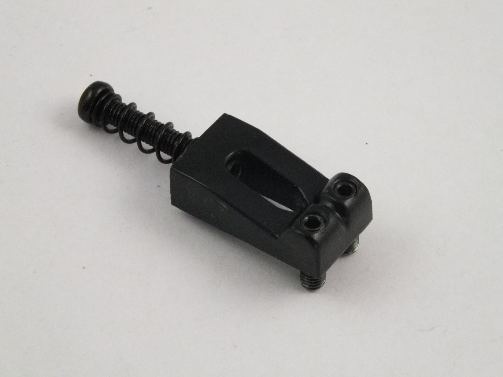 Stratocaster Black Bridge Saddle 10.5mm Tremolo Bridge 52.5mm String Spacing