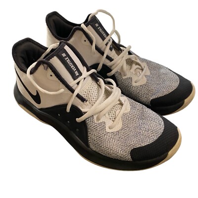Nike Men's Air Versitile III AO4430-100 Black White Basketball Sneakers Size 9.5