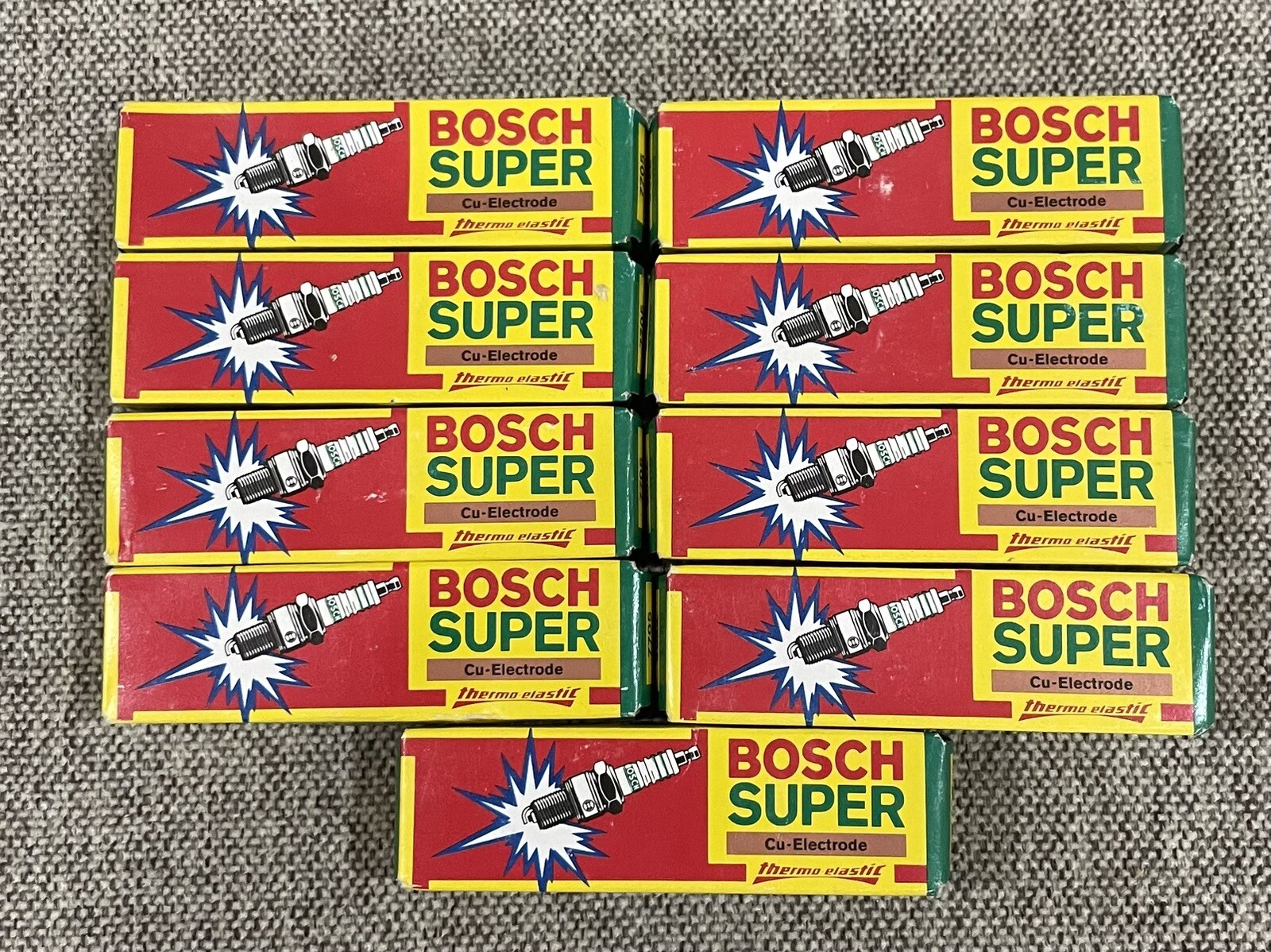 Bosch Spark Plug-Super CU-Electrode  Lot of 9 - 7705 FR9 HVC 0 242 225 585-076