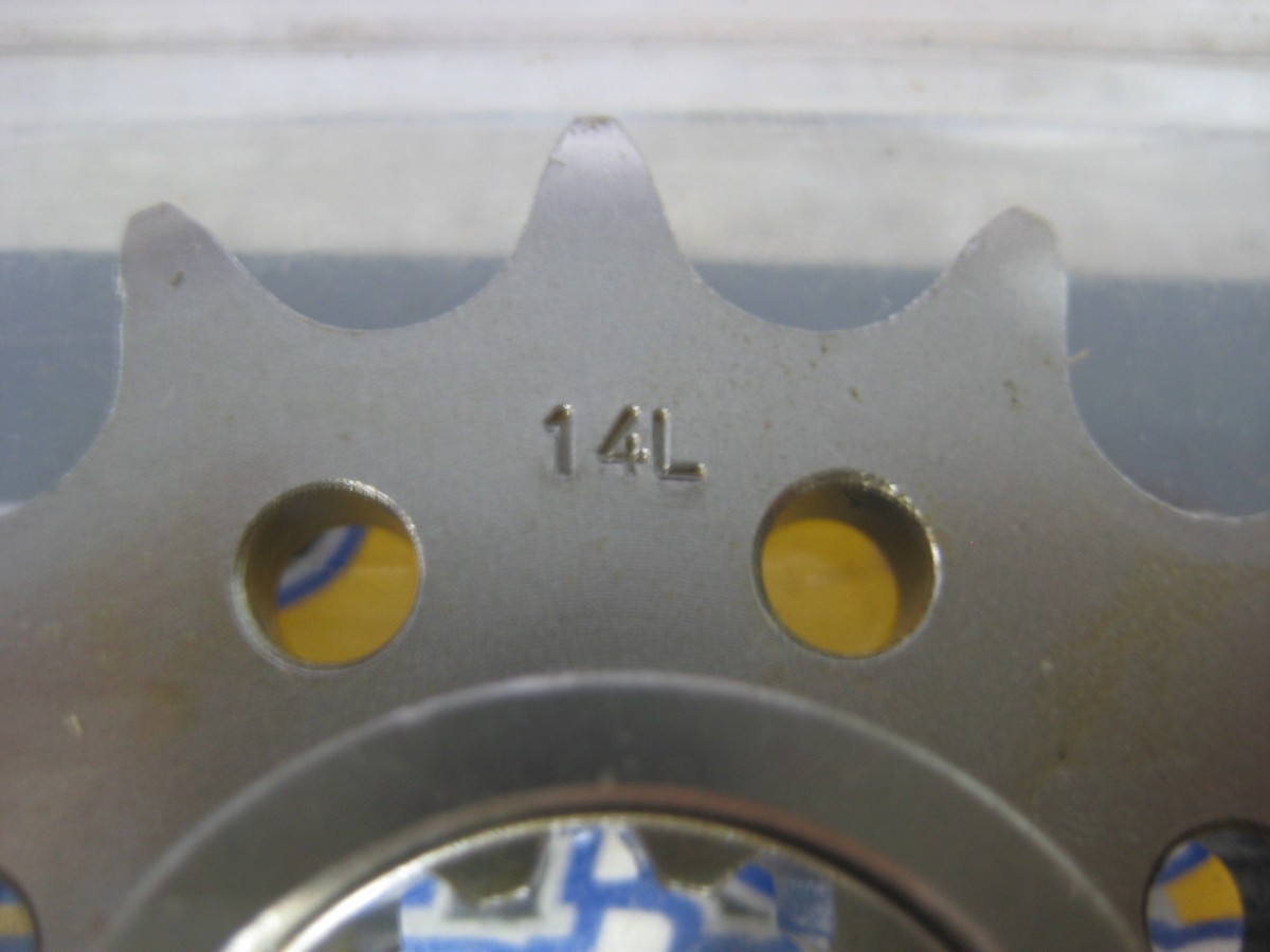 NOS Drive Systems AFAM Front Sprocket 1998-07 ZZR600 ZX6R