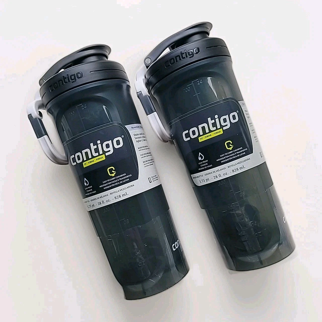 2 Pack Protien Shaker Mixer Bottle Shake & Go Black Clear Leak Proof 28 Oz