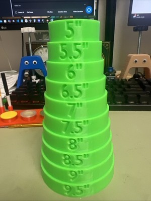 Tommy s Time shop 3D Printed Bracelet Mandrel In light green 