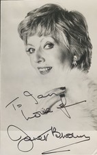 JANET BROWN TV IMPRESSIONIST VINTAGE ORIGINAL **HAND SIGNED** PHOTO 9cm x 14cm