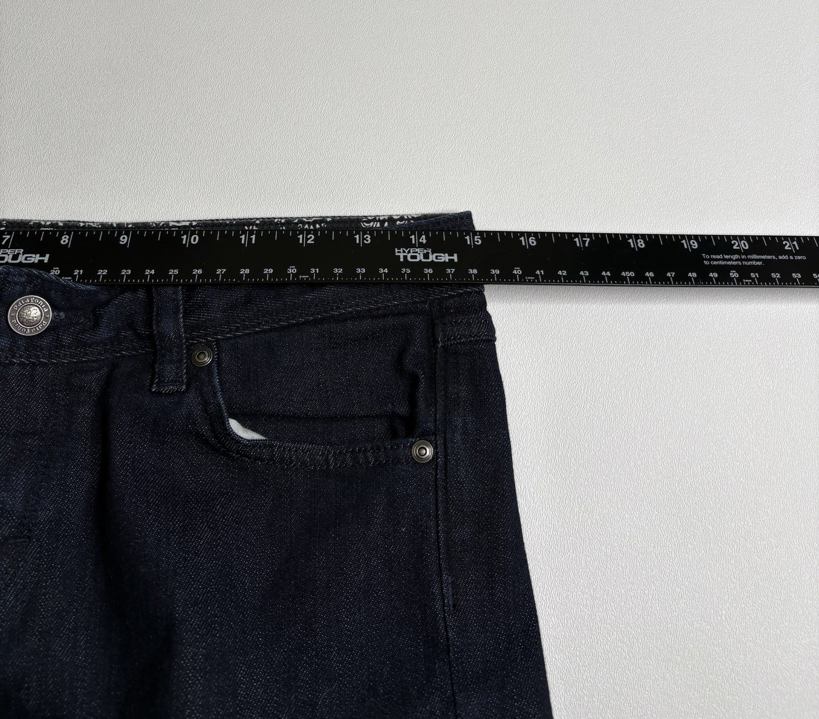 Patagonia Low Rise Iron Clad Dark Wash Blue Denim Cargo Jeans Womens 30 x 28 thumbnail 9