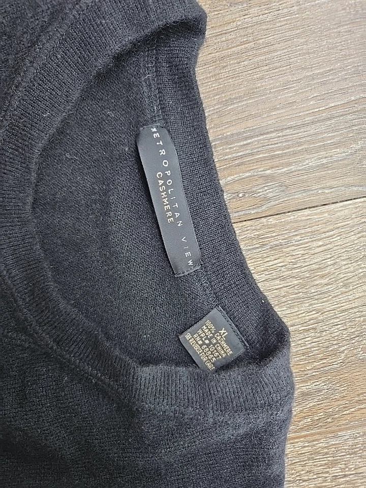 Metropolitan View Cashmere Sweater Men's XL Crew Neck Long Sleeve Black - Image 4 of 4