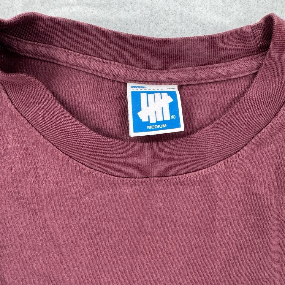 Undefeated Shirt Mens Medium Long Sleeve Racing Graphic Red Streetwear Formula 1 - Image 3 of 4