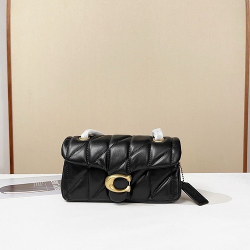 COACH Tabby CP149 Shoulder Bag 20 Quilted Black Gold Chain New