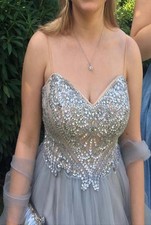 Superb Prom dress size 8 cost £300 worn once