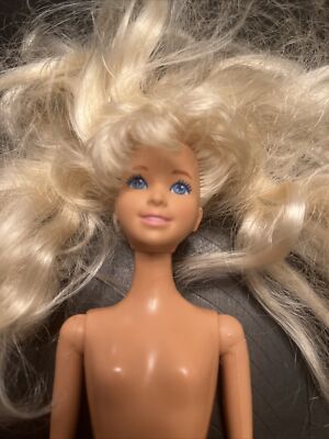 Vintage 1975 Mattel Barbie Doll Twist Malaysia Blonde Blue Eyes