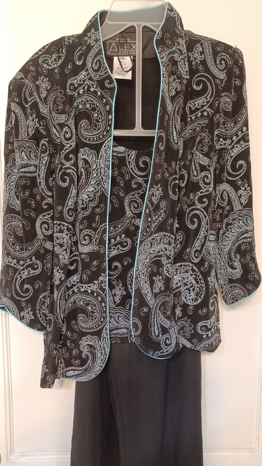 Picture 1 of 11