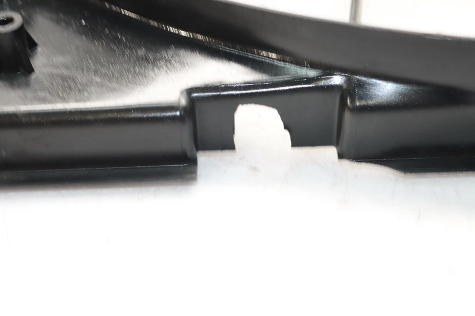 01-12 w215 w220 r230 MERCEDES cl500 sl500 s500 RADIATOR COOLING FAN SHROUD Y4812 - Image 4 of 4