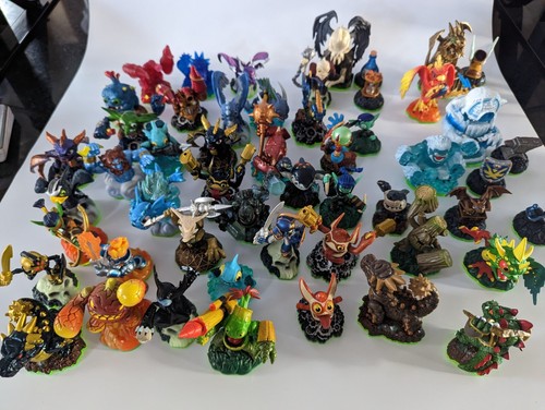 Skylanders Spyro's Adventure Figures - Afbeelding 1 van 47