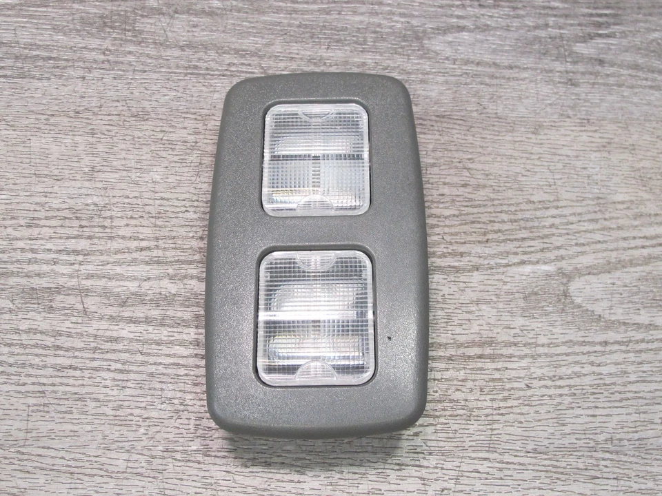 01-03 VW EUROVAN T4 CÁMPER INTERIOR TRASERO CÚPULA SUPERIOR LUZ LÁMPARA OEM Foto 4 de 4