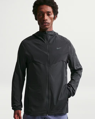 Nike Stride Plus Herren Repel ''Black'' Laufjacke | IF2367 010