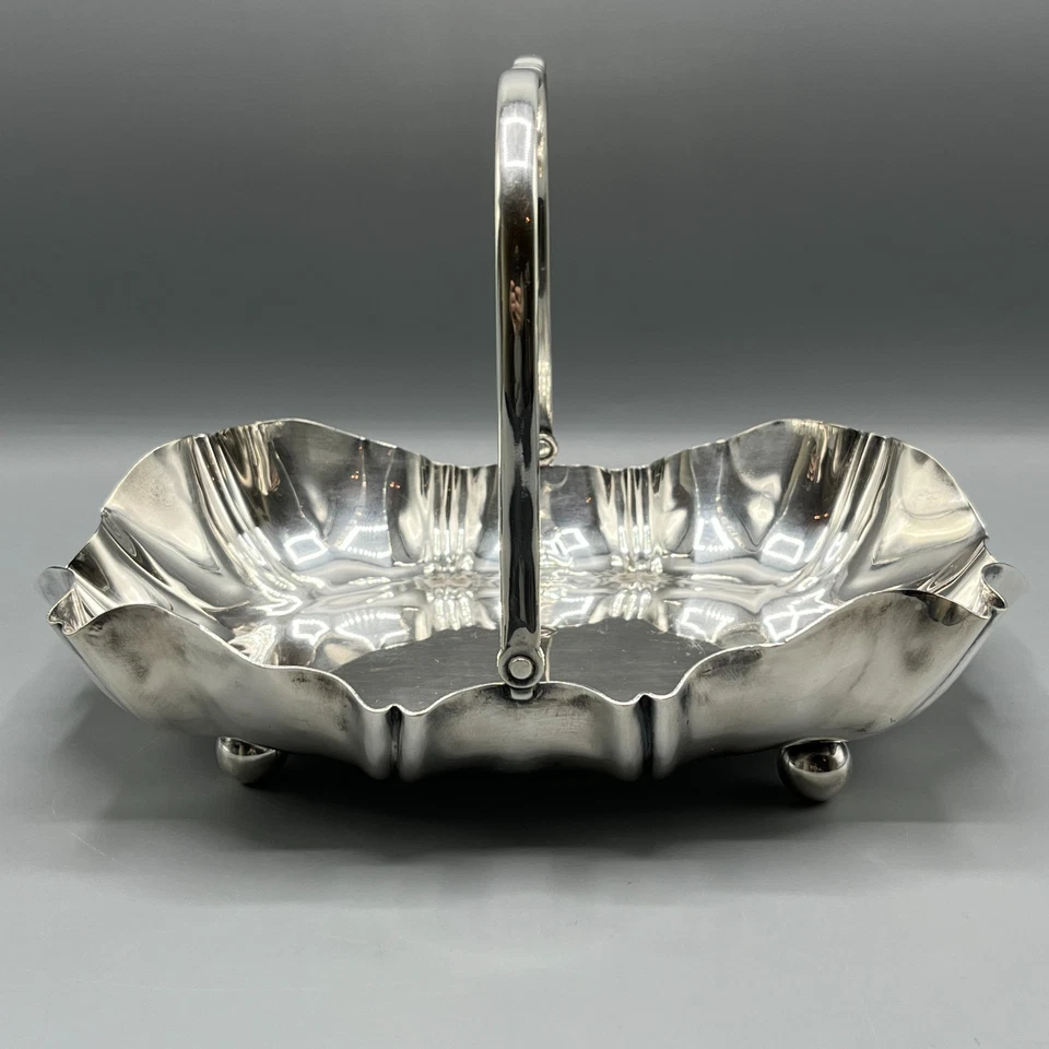 Antigua cesta de pastel de frutas enchapada en plata plato tazón mango moño pies inglés Fenton Foto 3 de 4