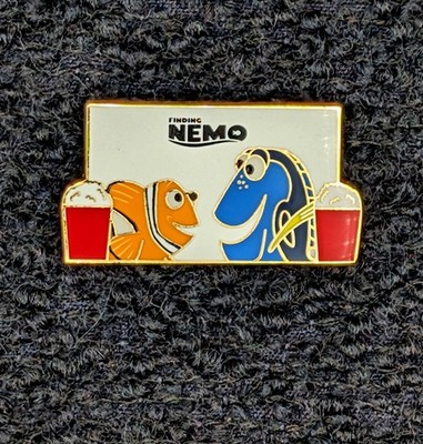 Disney El Capitan Pixar Marquee Puzzle Finding Nemo and Dory DSF LE 300 Pin
