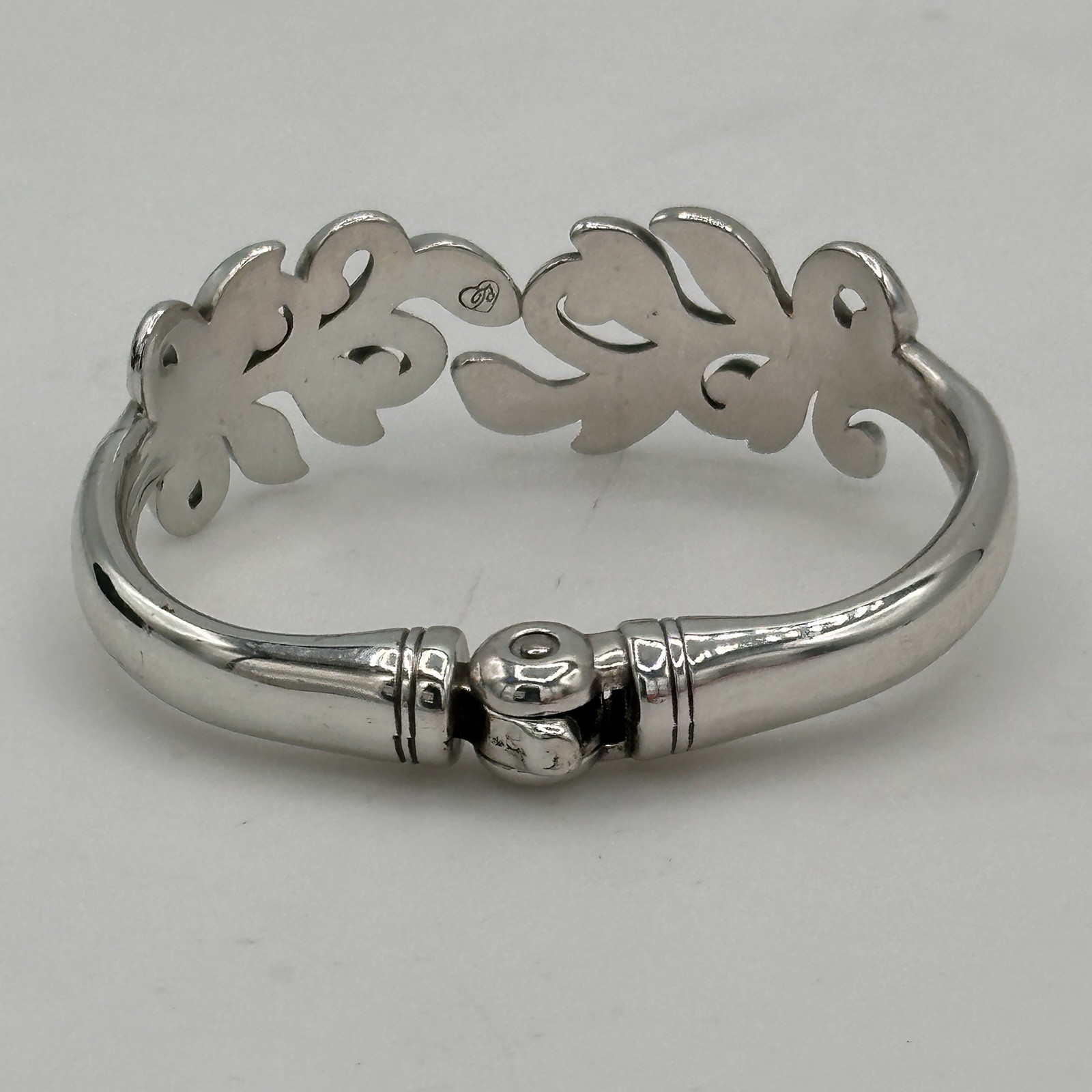 Brighton Laurel Vine Scroll Hinged Bangle Bracele… - image 11