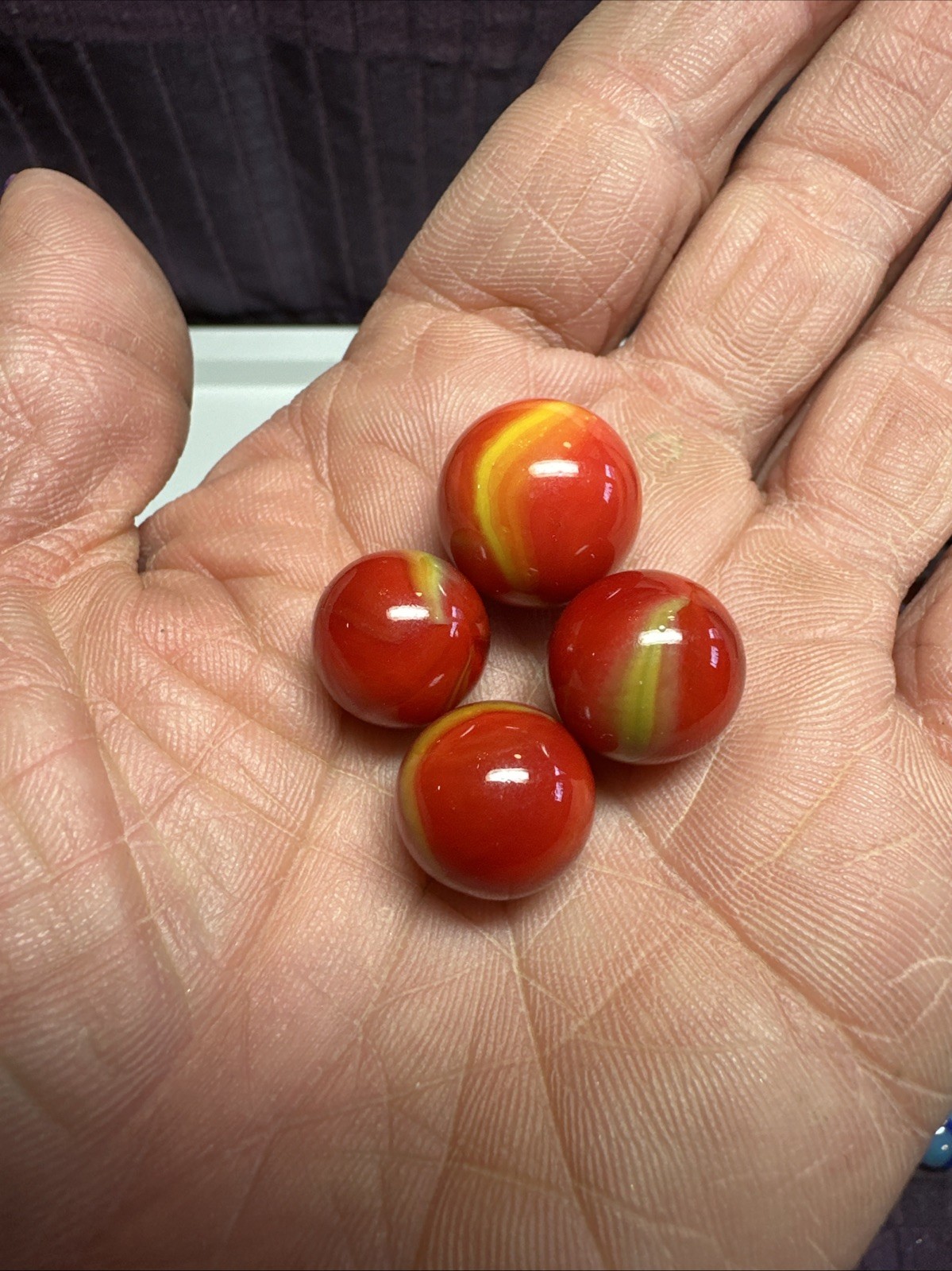 Vintage estate Find Swirl Agate? Colorful iridescent Random Collection marbles 