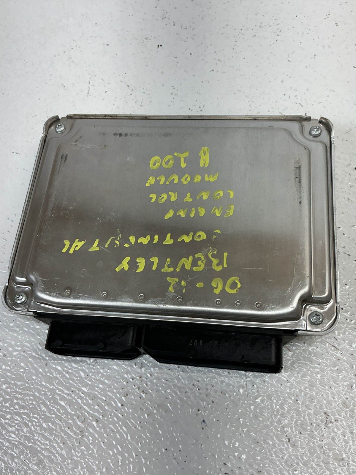 06-13 Bentley Continental Flying Spur Rear Rh/Lh Engine Control Unit Module OEM