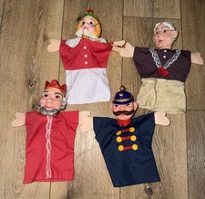 LOT OF 4 Punch And Judy Hand Puppets Mr Rogers Neighborhood Characters Rubber