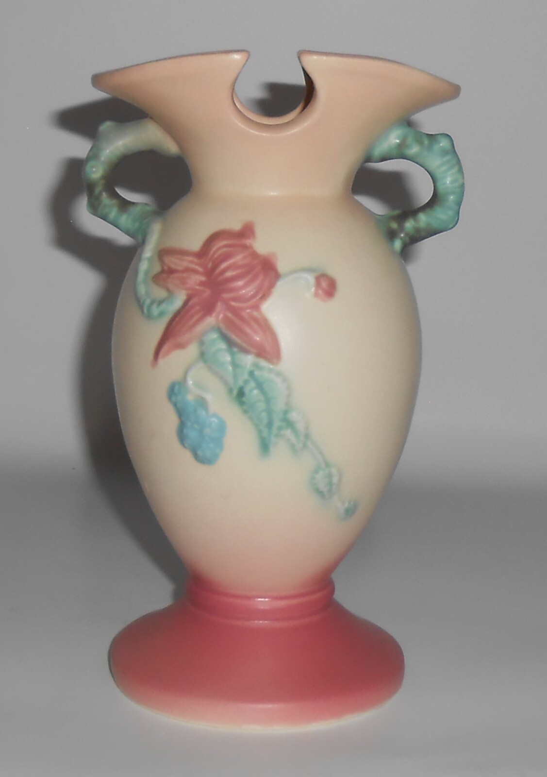 Hull Art Pottery Matte Woodland W4 Twin Handle Vase eBay