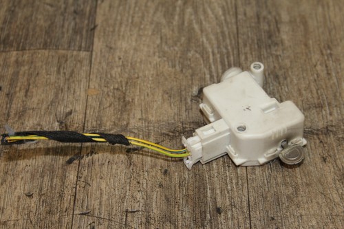 ZV Stellmotor A2038201997 Mercedes Benz W203 C200 Bj. 2001