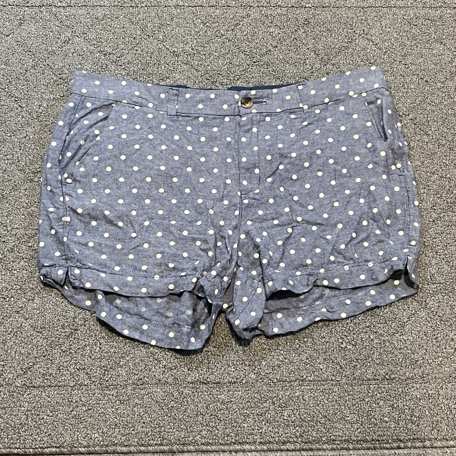 Old Navy Everyday Polka Dot Shorts Womens Size 16 Blue High Rise Chino Preppy