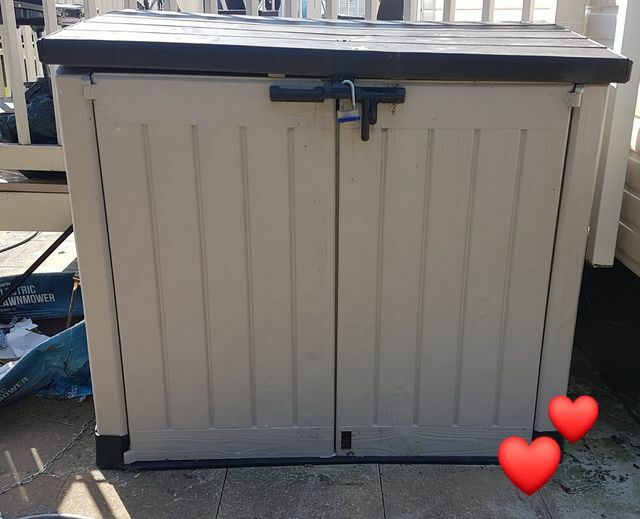 Keter StoreIt Out Max Outdoor Plastic Garden Storage Shed Beige