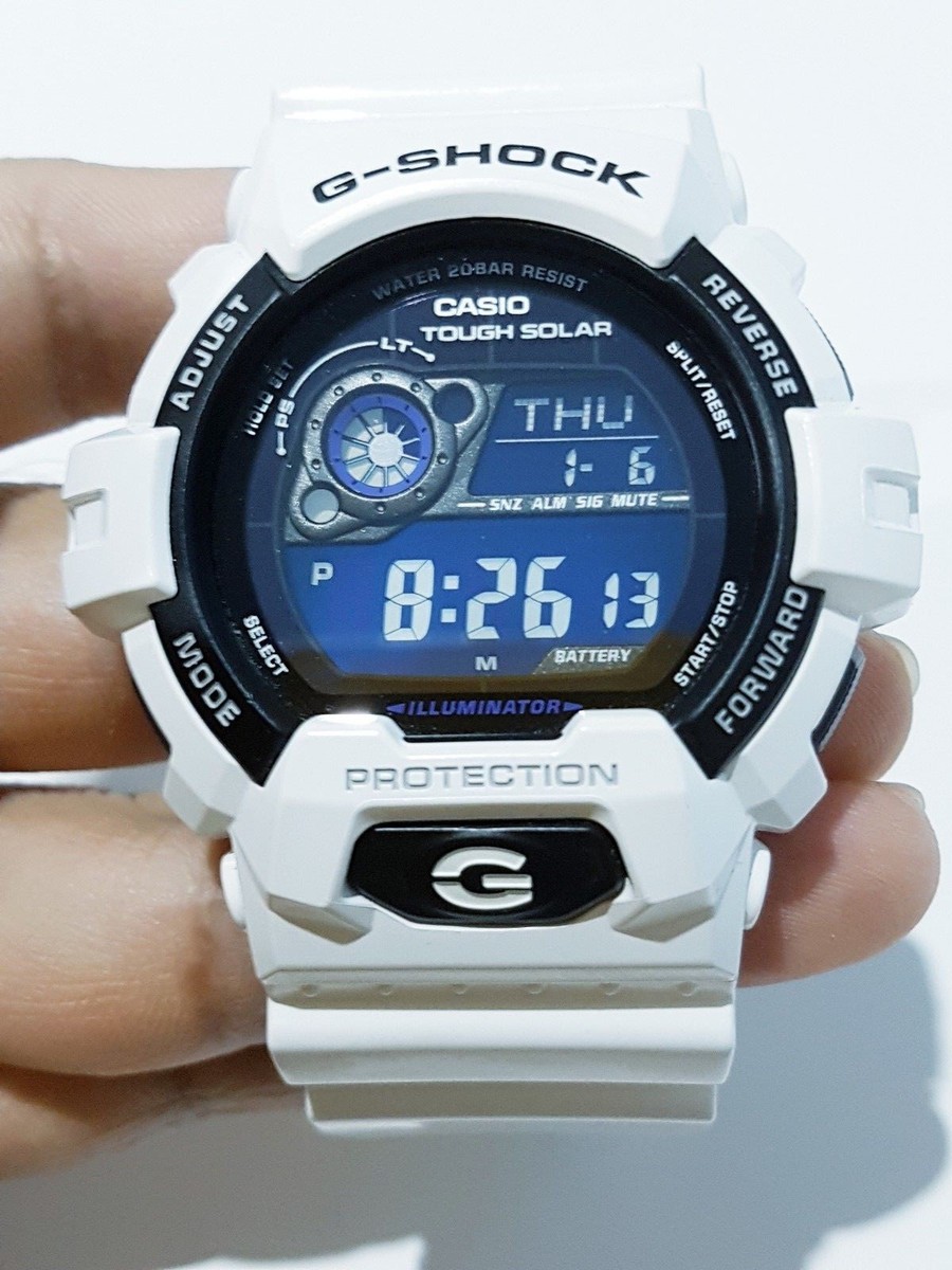Vintage White G-shock 8900 Series Tough Solar Negative Black