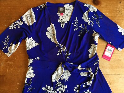 vince camuto blue floral dress