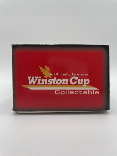 1995 Bill Elliott #94 McDonald's 1/24 Action RCCA NASCAR Diecast Bank - Picture 9 of 10