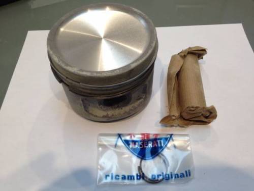 New 2.5L Maserati Injected BiTurbo standard size piston set