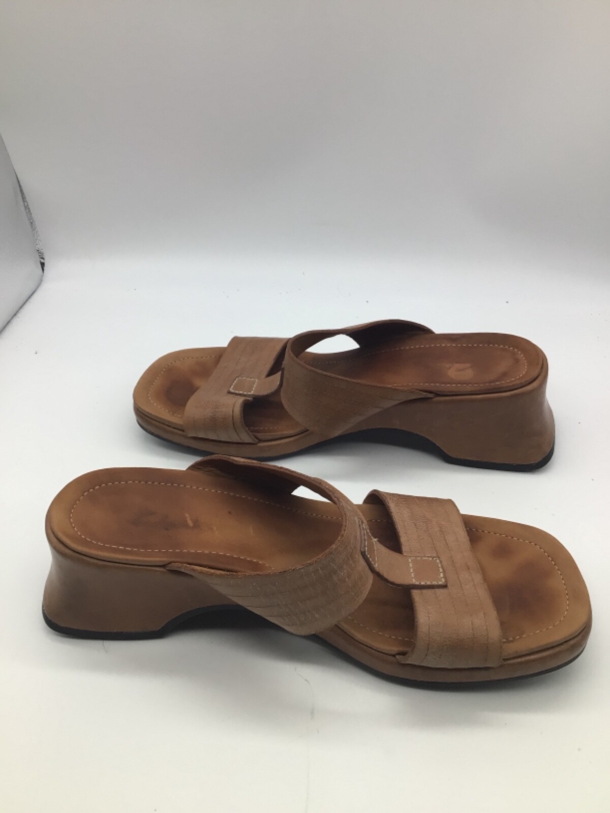 APL Sandali Clarks donna taglia 7 5 M pelle marrone cinturino casual tacco slip on scarpa 30523