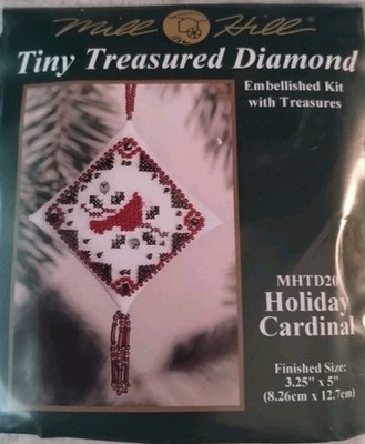 MILL HILL TINY TREASURES DIAMOND ORNAMENT KIT HOLIDAY CARDINAL MHTD20 