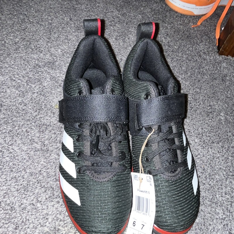 adidas Powerlift 5 Mens Weightlifting Shoes US 6 Black White Red Strap