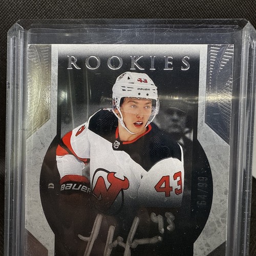 2023-24 UD Exquisite Rookies Luke Hughes Auto su scheda /99 Rc inchiostro argento - Foto 8 di 8