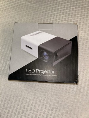 YG300 LED Multimedia Projector TFT LCD 1920x1080 Support MP3 WMA FLAC Compatible