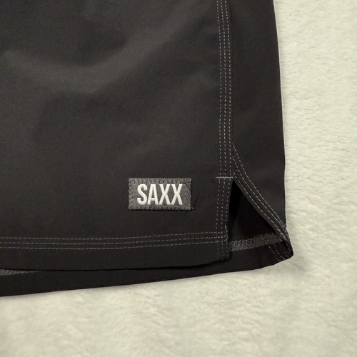 Pantalones Cortos SAXX Oh Buoy 2N1 Volley 5" Para Hombre Medianos Negros Bañador Forro Cordón - Imagen 2 de 10