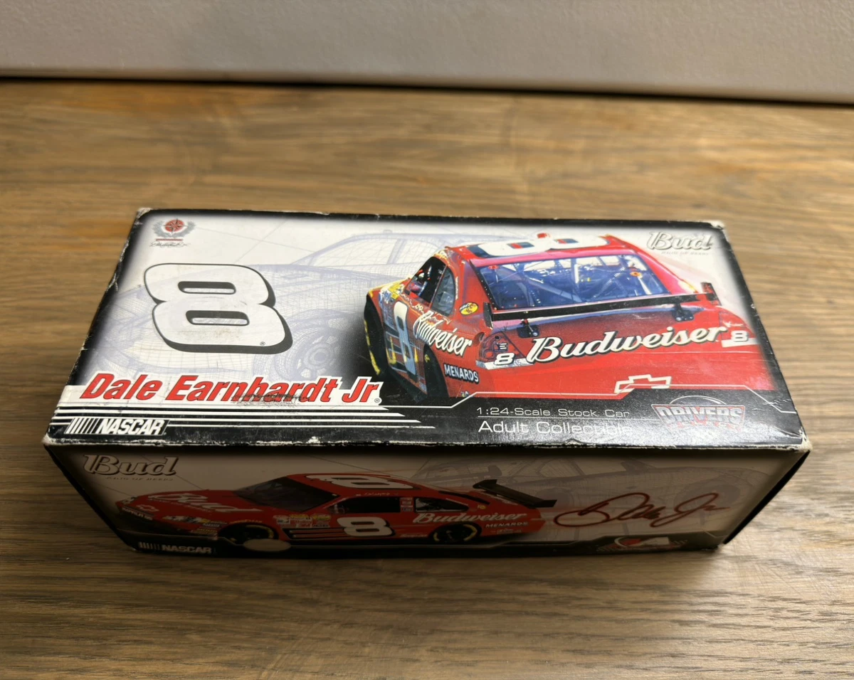 Dale Earnhardt Jr Diecast Racing Cars 1:24 2007 Vehicle Year for