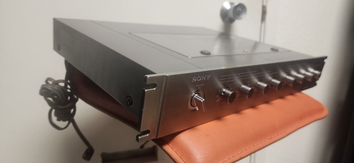 Rare Vintage Sony TA-D88B Crossover EQ Equalizer TAD88B