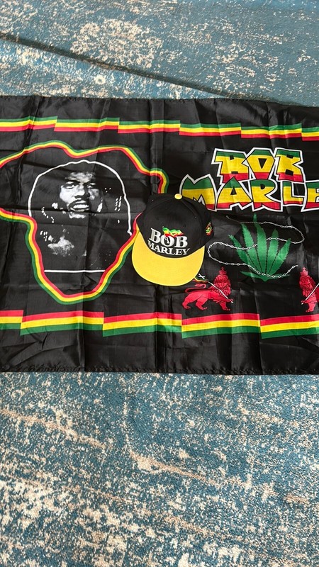 Bob Marley Banner Flag & Hat set
