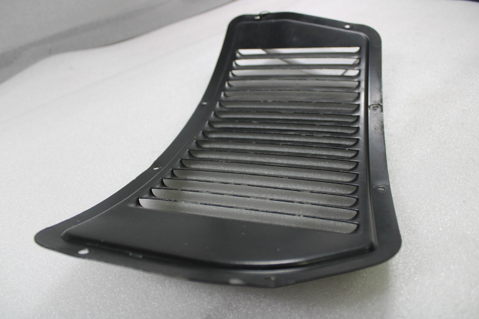 Ferrari 599 GTB, RH, Right, Rear Fender Liner Grille, Used, P/N 67134200