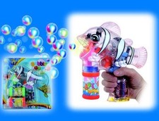 LIGHT UP SEE THROUGH CLOWNFISH BUBBLE GUN WITH SOUND 2 BOTTLES OF BUBBLES NEW