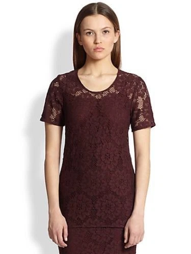 Top in pizzo Burberry Claret profondo $695 taglia 12 + Cami nuovo con etichette