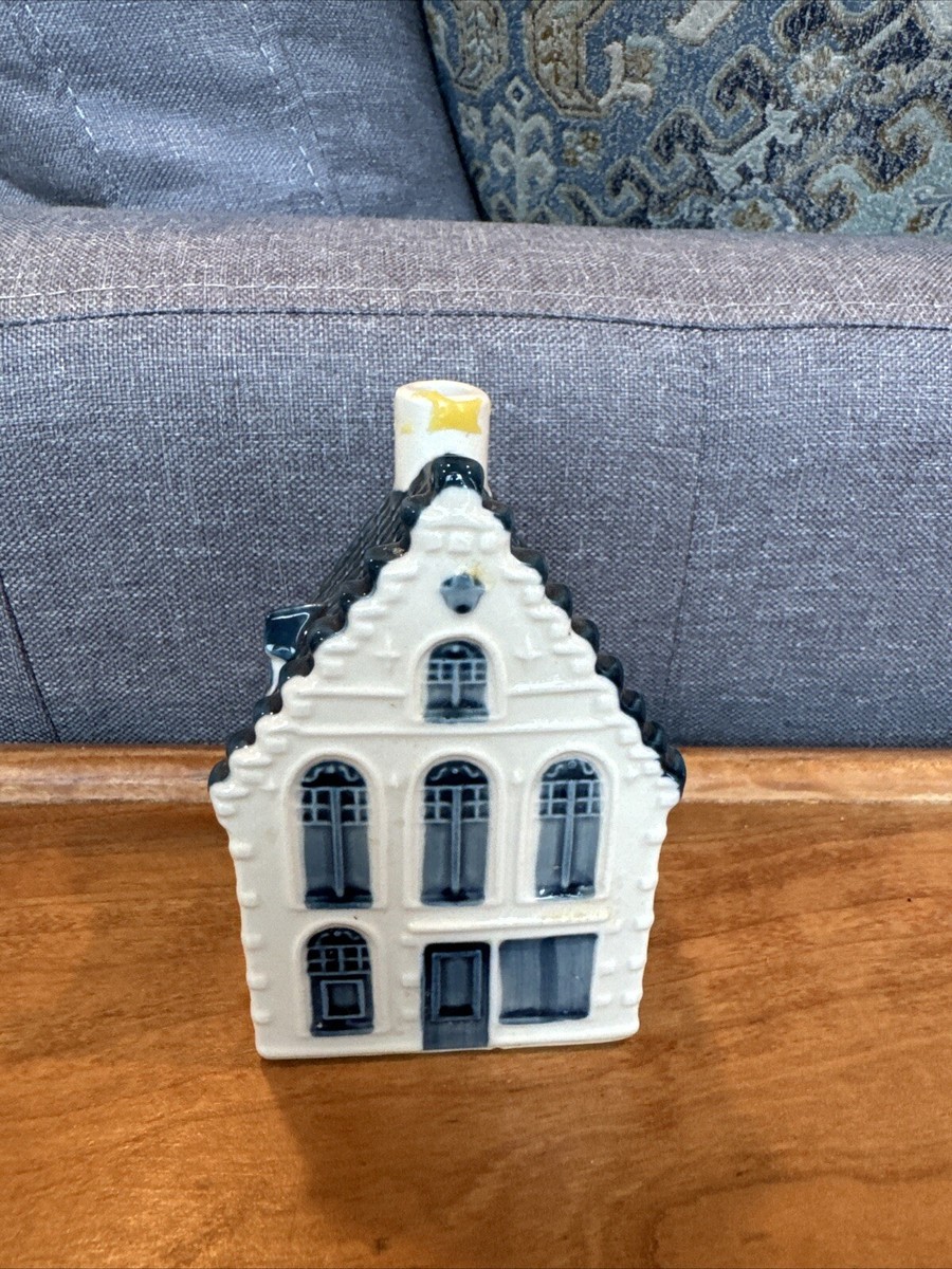 KLM Blue Delft's BOLS Amsterdam 1575 Canal House #49 Empty Bottle