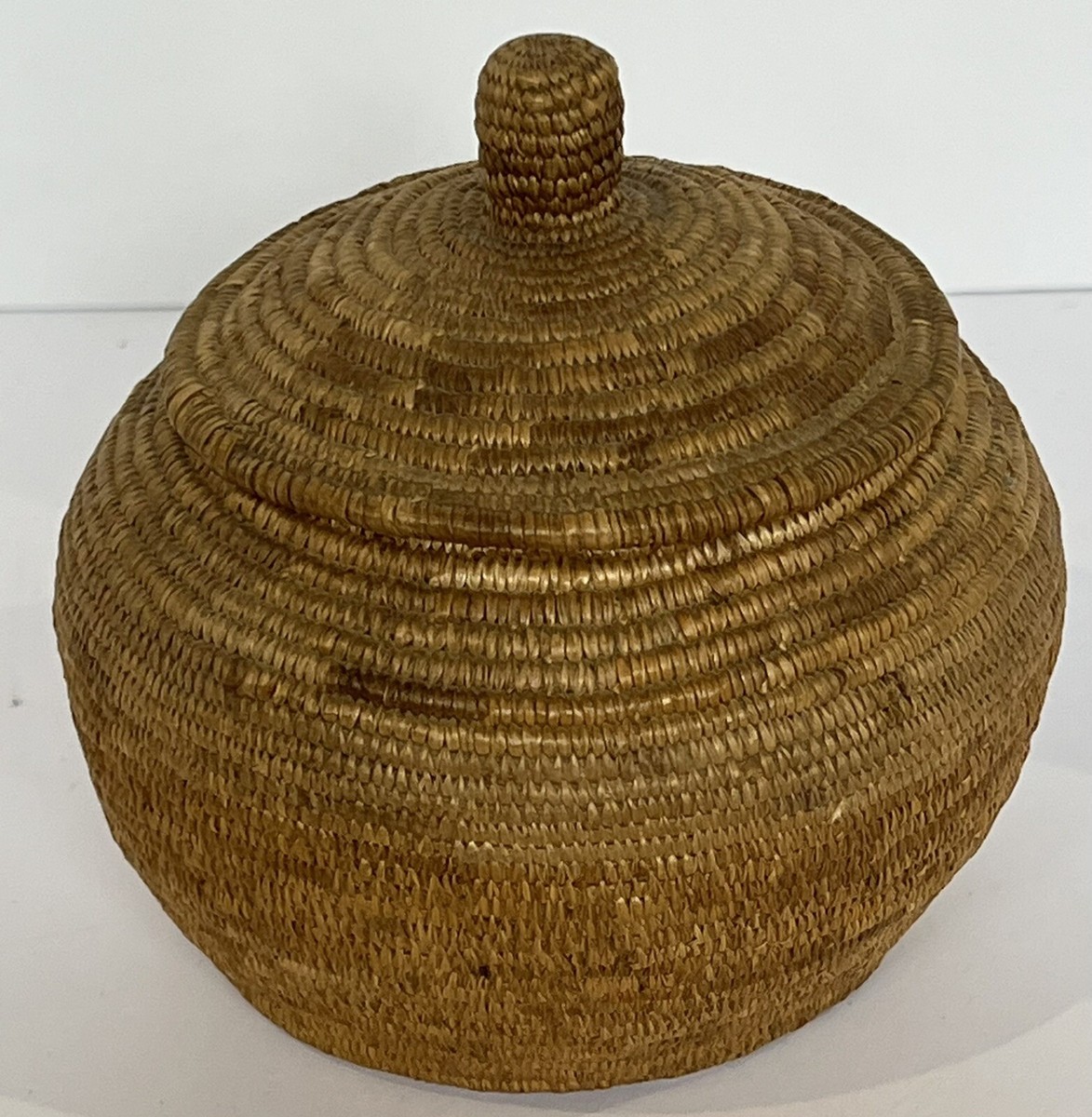 C. 1890 Eskimo Native American Indian Basket with Lid | eBay