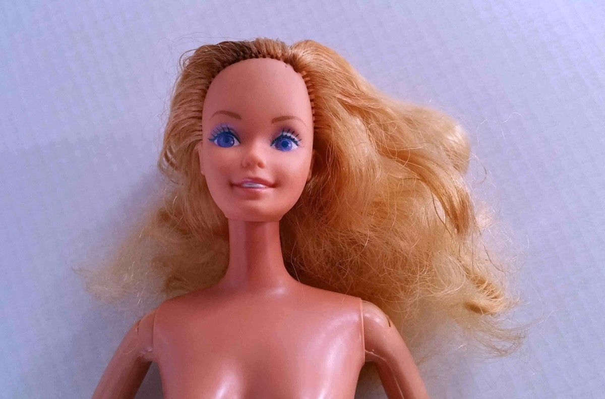 ヴィンテージBarbie Vintage Barbie Doll Mattel 1966 Taiwan Bendable Knees Swivel